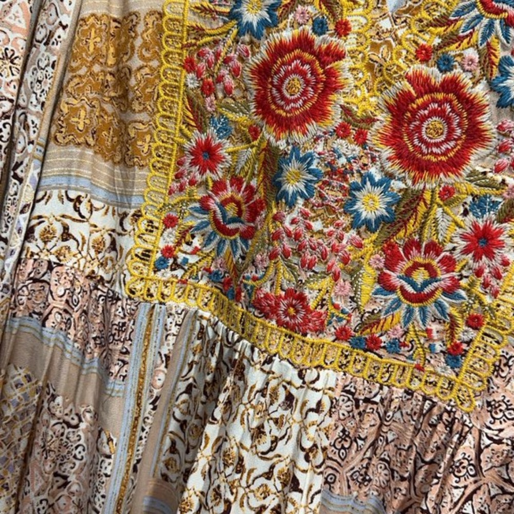 Savanna Jane Multicolor Embroidered V-Neck Tunic with Floral Yoke - Picture 3 of 3